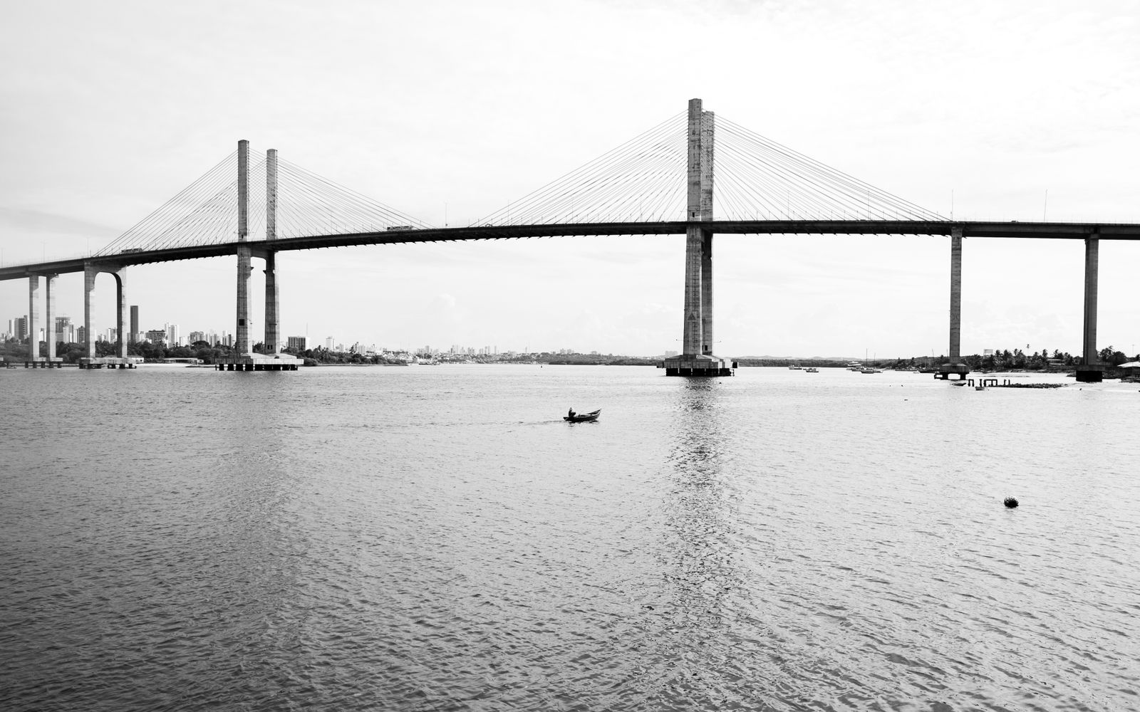 Pontes e viadutos